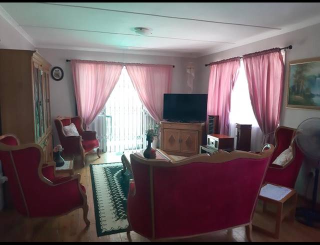 2 BEDROOM HOUSE FOR SALE IN SAICCOR